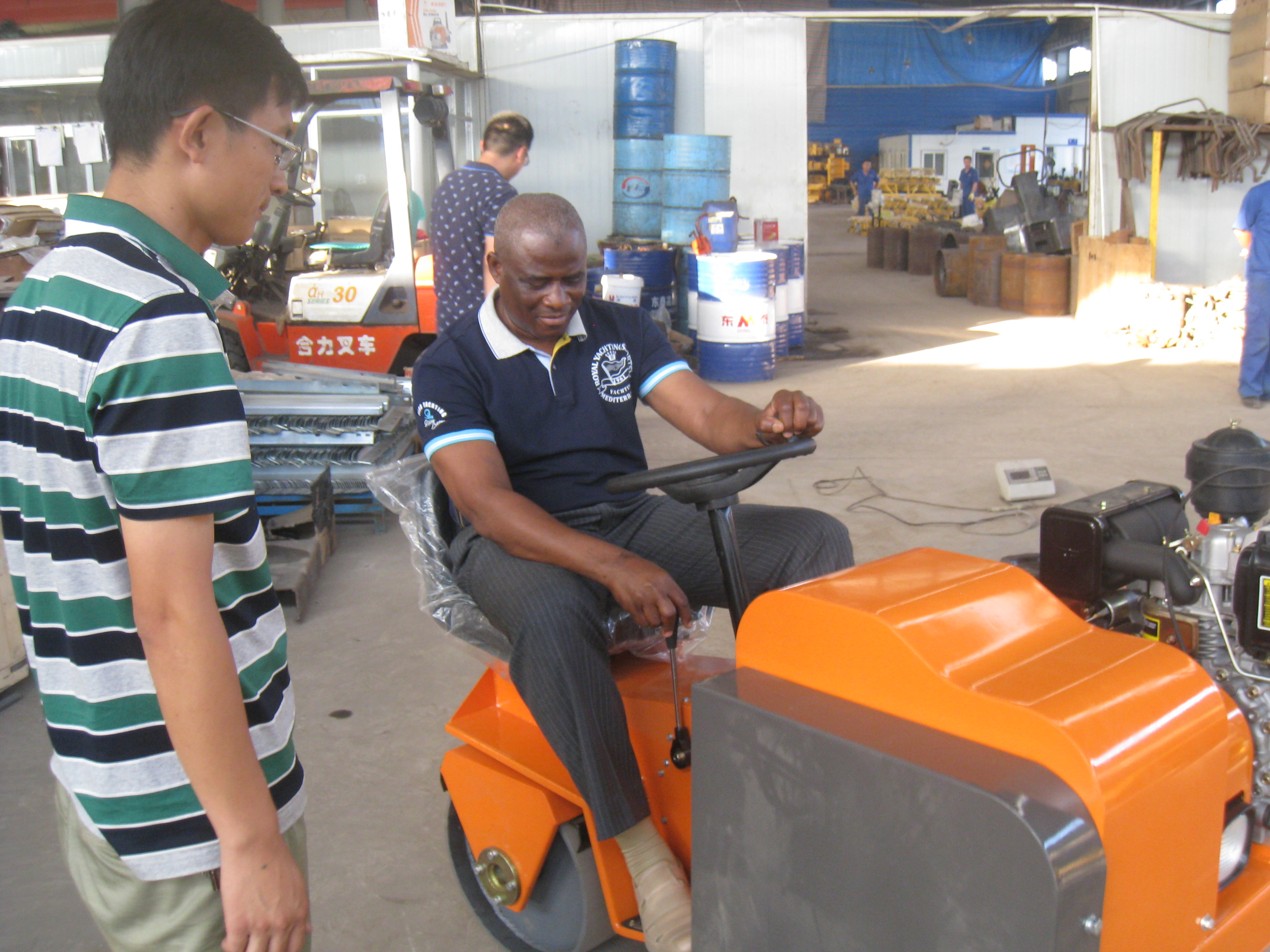 �Ϸǿ͑��L������ù�˾