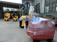 福瑞得機(jī)械座駕壓路機(jī)、手扶壓路機(jī)及時(shí)包裝發(fā)貨